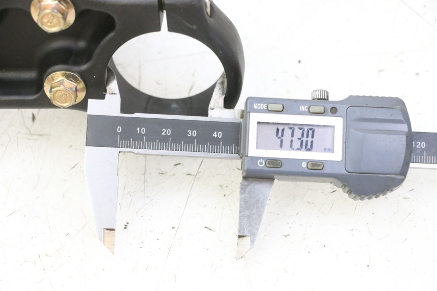 photo de GABELBRÃœCKE OBEN APOLLO RFZ 150