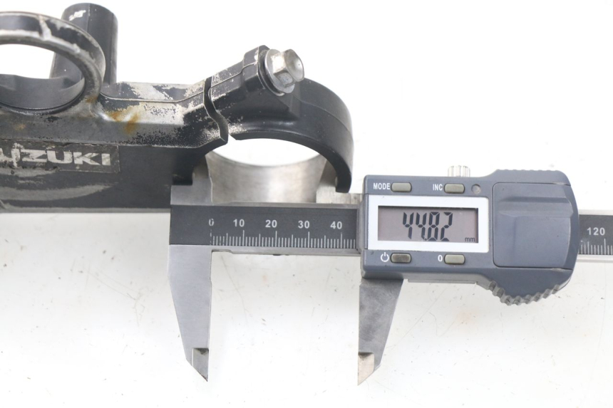 photo de GABELBRÃœCKE OBEN SUZUKI GSX-R GSXR 600 (2001 - 2003)