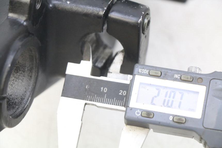 photo de OBERE GABELBRüCKE SYM WOLF SB 125 (2011 - 2018)
