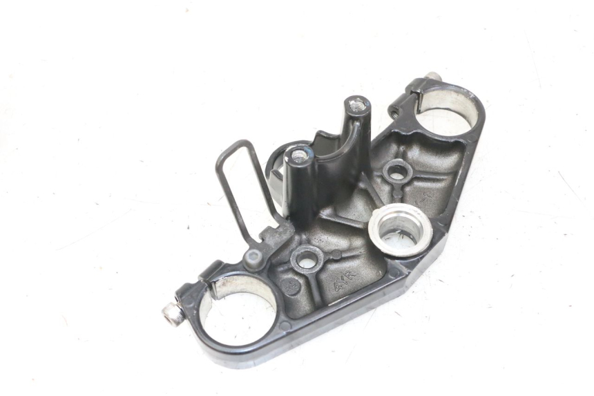 photo de GABELBRÃœCKE OBEN YAMAHA FZS FAZER 600 (2001 - 2003)