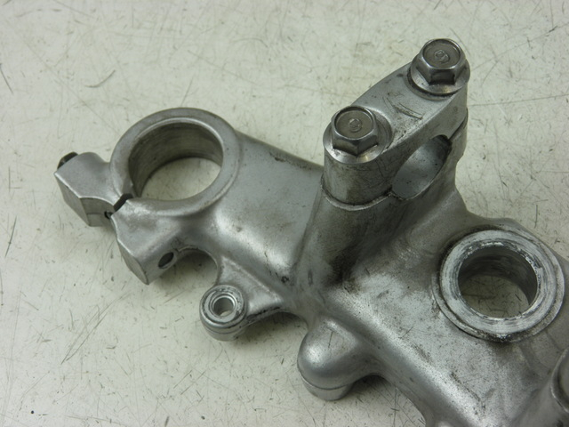 photo de GABELBRÃœCKE OBEN YAMAHA TW 125 (1998 - 2002)