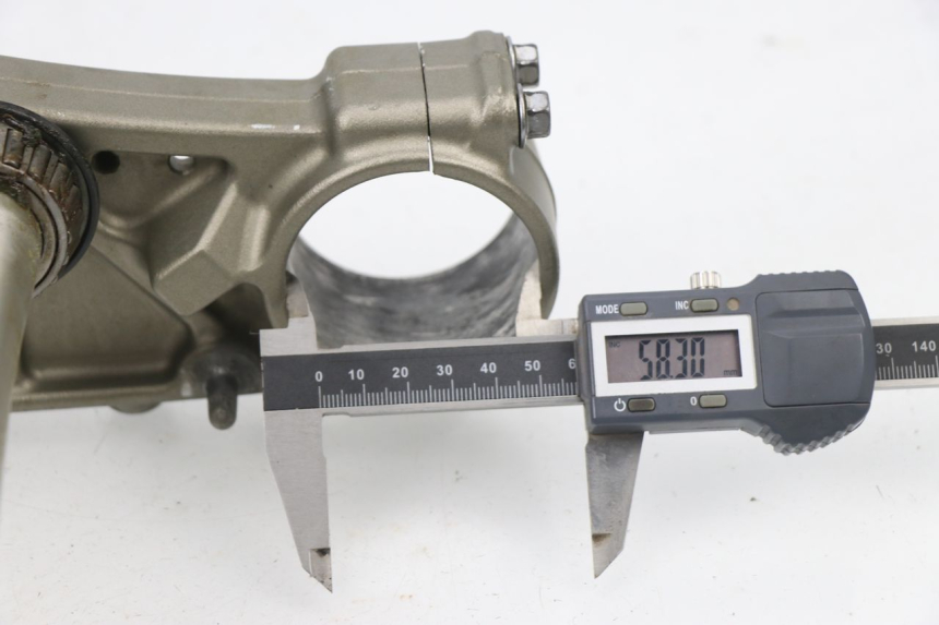 photo de GABELBRÃœCKE OBEN YAMAHA YZF YZ-F 450 (2006 - 2009)