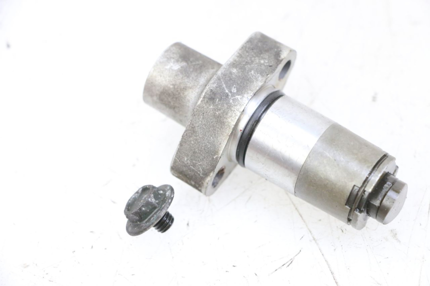 photo de STEUERKETTENSPANNER  KAWASAKI ZR 7 750 (1999 - 2001) - Zoom auf Gebrauchszustand