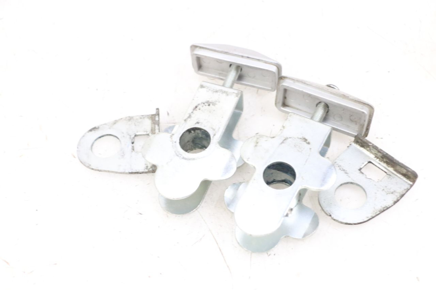 photo de KETTENSPANNER SUZUKI GSF N BANDIT 600 (1996 - 1999) - Detailansicht des Bauteils