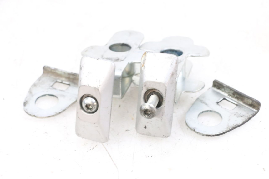 photo de KETTENSPANNER SUZUKI GSF N BANDIT 600 (1996 - 1999) - Zoom auf Gebrauchszustand