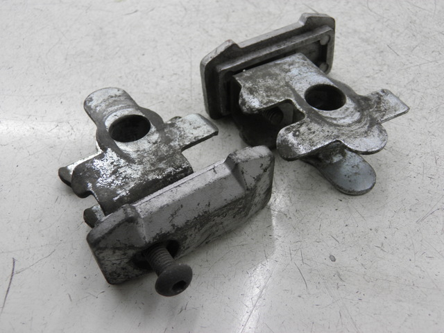 photo de KETTENSCHIENENSPANNER SUZUKI SV S 650 (1999 - 2002)