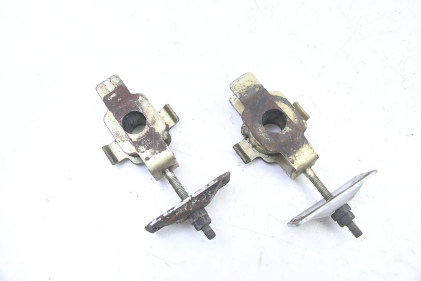 photo de KETTENSPANNER HONDA XLV VARADERO 125 (2000 - 2006)
