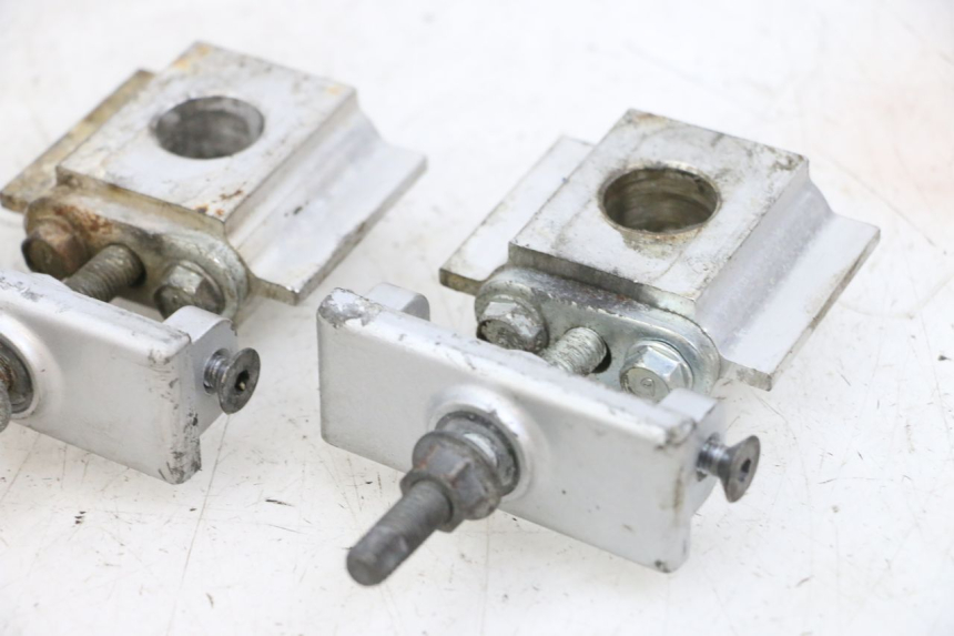 photo de KETTENSPANNER KAWASAKI ZR 7 750 (1999 - 2001) - Detailansicht des Bauteils