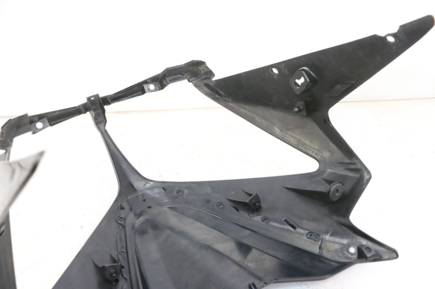 photo de KANZEL SUZUKI DL V STROM 1000 (2002 - 2007) - Technische Nahaufnahme