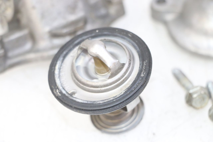 photo de THERMOSTAT  HONDA CB R 1000 (2018 - 2023)