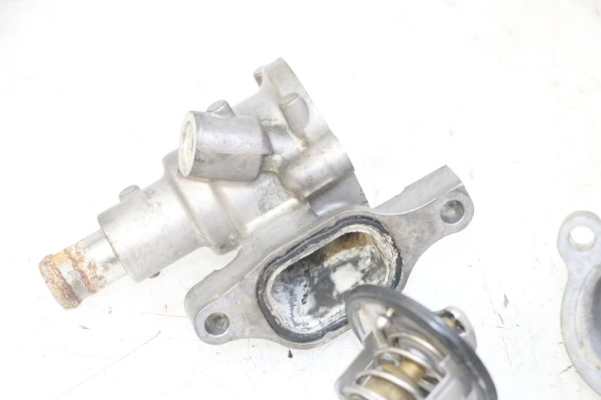 photo de THERMOSTAT  HONDA CB R 1000 (2018 - 2023)