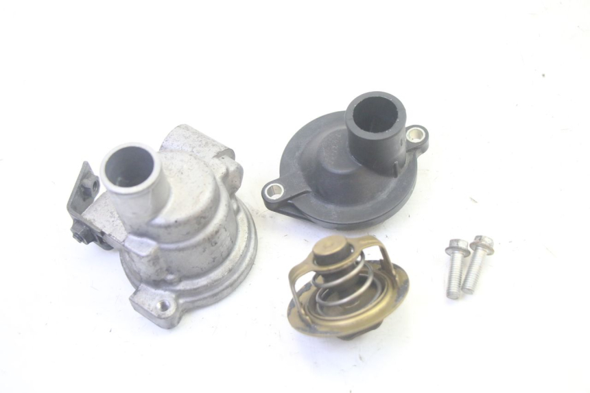 photo de THERMOSTAT  YAMAHA TDM ABS 900 (2002 - 2014) - Detailansicht des Bauteils