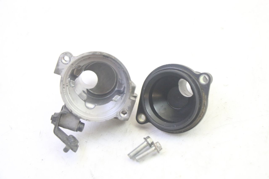 photo de THERMOSTAT  YAMAHA TDM ABS 900 (2002 - 2014) - Zoom auf Gebrauchszustand