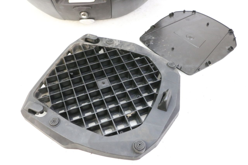 photo de KOFFER HONDA FES S-WING SWING ABS 125 (2007 - 2015)