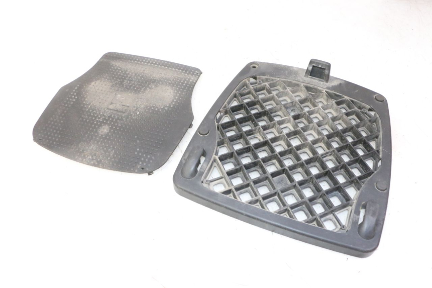 photo de KOFFER PEUGEOT KISBEE 2T 50 (2010 - 2017)