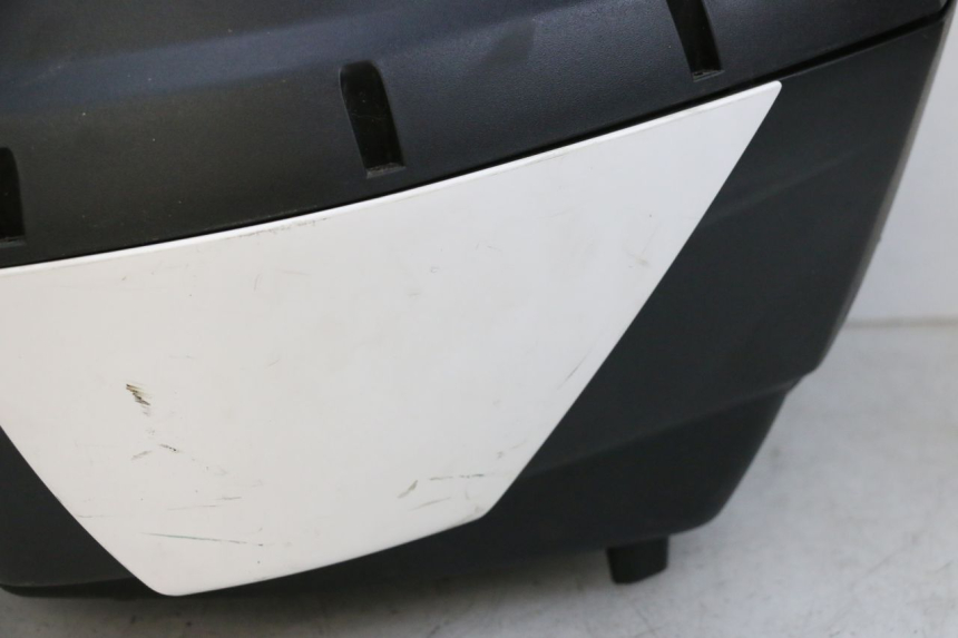 photo de KOFFER YAMAHA NEO'S CORE 1 (2022 - 2026) - Zoom auf Komponenten