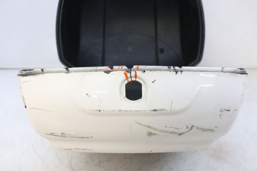 photo de KOFFER PIAGGIO VESPA GTS SUPER IE 125 (2009 - 2016) - Gesamtansicht des Produkts