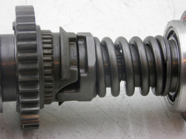 photo de GETRIEBE  YAMAHA FJR 1300 (2004 - 2005) - Weitere Ansicht des Artikels