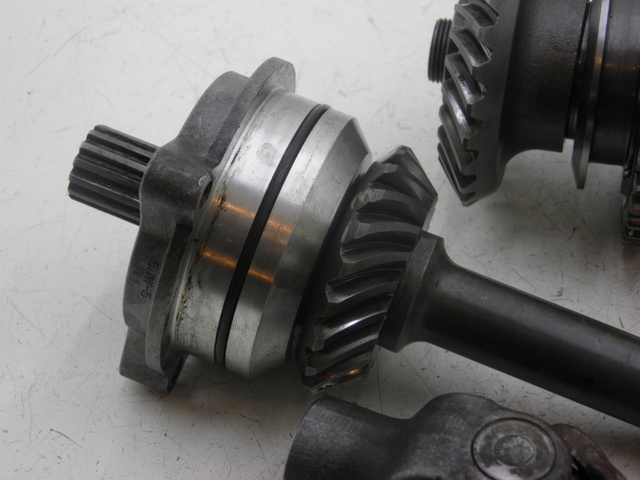 photo de GETRIEBE  YAMAHA FJR 1300 (2004 - 2005) - Gesamtansicht des Produkts