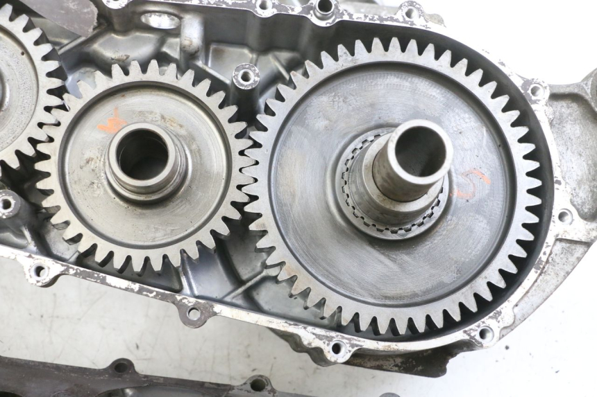 photo de GETRIEBE  SUZUKI BURGMAN EXECUTIVE ABS 650 (2006 - 2012) - Fokus auf die Struktur