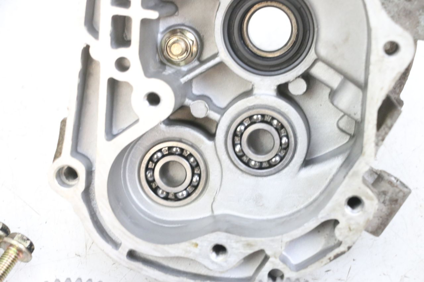 photo de RADANTRIEB PEUGEOT KISBEE 4T 50 (2010 - 2017) - Profilansicht des Ersatzteils