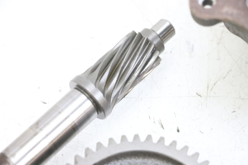 photo de GETRIEBE  YAMAHA NEOS NEO'S 4T 50 (2008 - 2016) - Hochauflösende Nahaufnahme