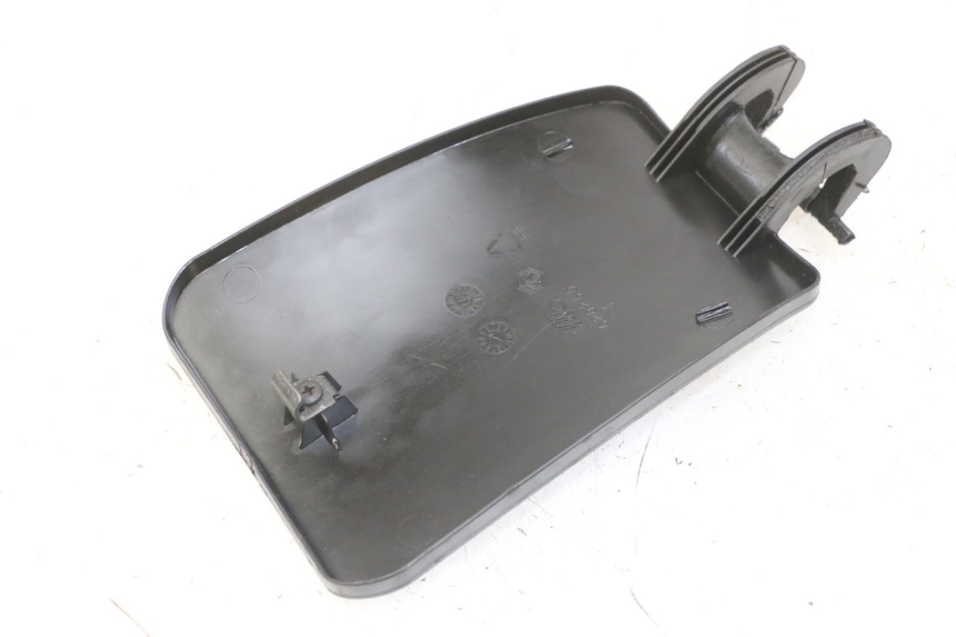 photo de TANKKLAPPE PIAGGIO MP3 LT 300 (2010 - 2016)