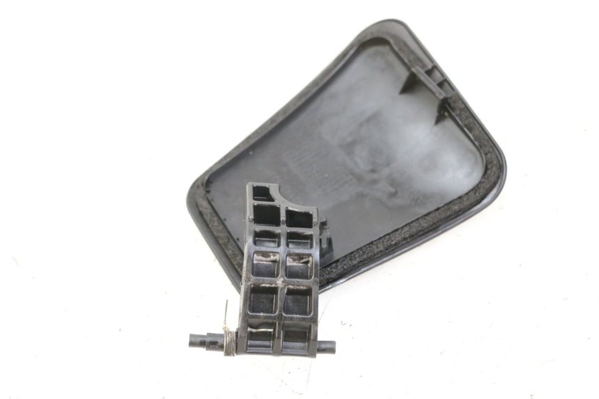 photo de REVISIONSDECKEL SUZUKI BURGMAN 125 (2015 - 2017) - Zoom auf Gebrauchszustand