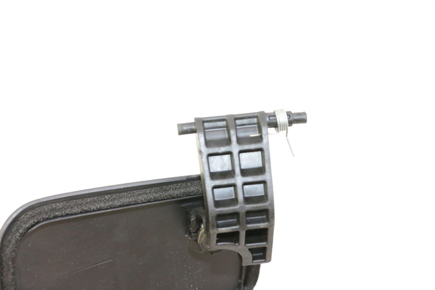 photo de VORDERE INSPEKTIONSKLAPPE SUZUKI BURGMAN 125 (2007 - 2014)