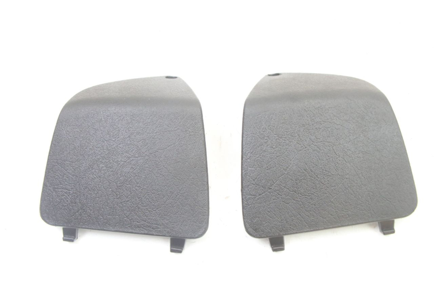 photo de VORDERE INSPEKTIONSKLAPPE PIAGGIO VESPA GRANTURISMO 125 (2003 - 2007)
