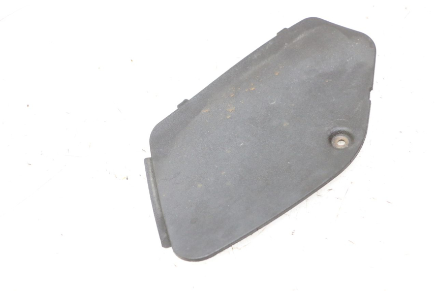 photo de LINKE INSPEKTIONSÖFFNUNGSKLAPPE PIAGGIO MP3 LT 300 (2010 - 2016)