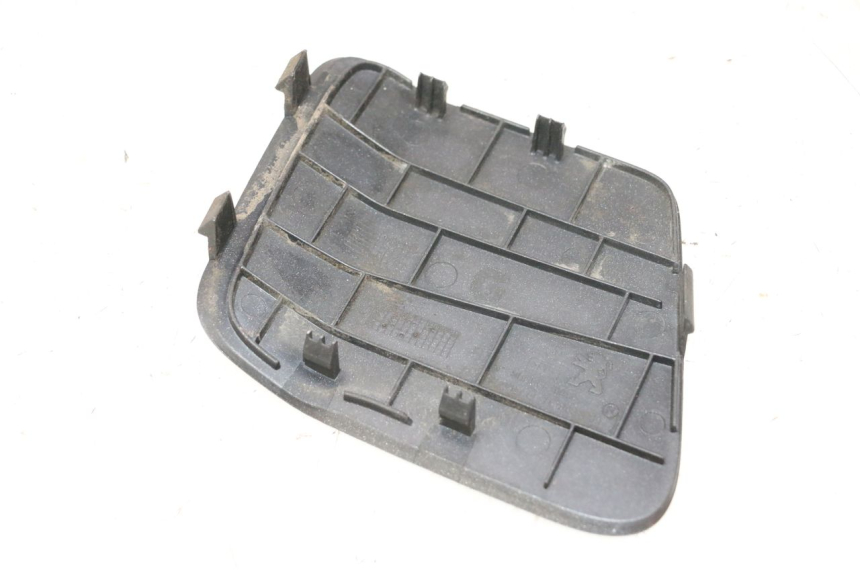 photo de LINKS ZUGANGSDECKEL PEUGEOT SATELIS 125 (2013 - 2018) - Detailansicht des Bauteils