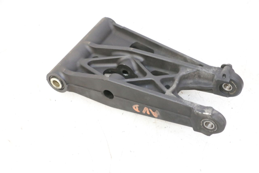 photo de DREIECKSLENKER ACHSAUFHÄNGUNG QUADRO 4 4D 350 (2015 - 2018)