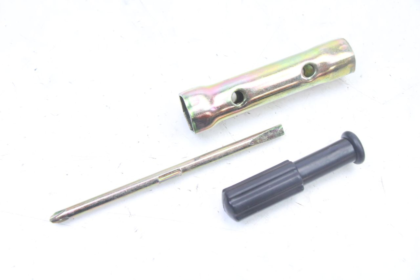 photo de WERKZEUG SYM FIDDLE 3 III 125 (2014 - 2020)