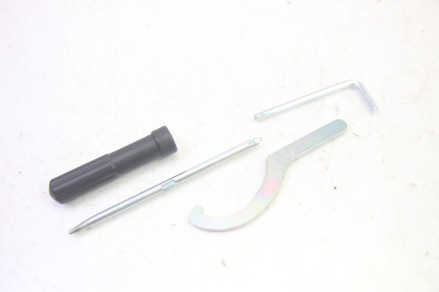 photo de WERKZEUG YAMAHA TRICITY 300 (2020 - 2024) - Alternative Perspektive