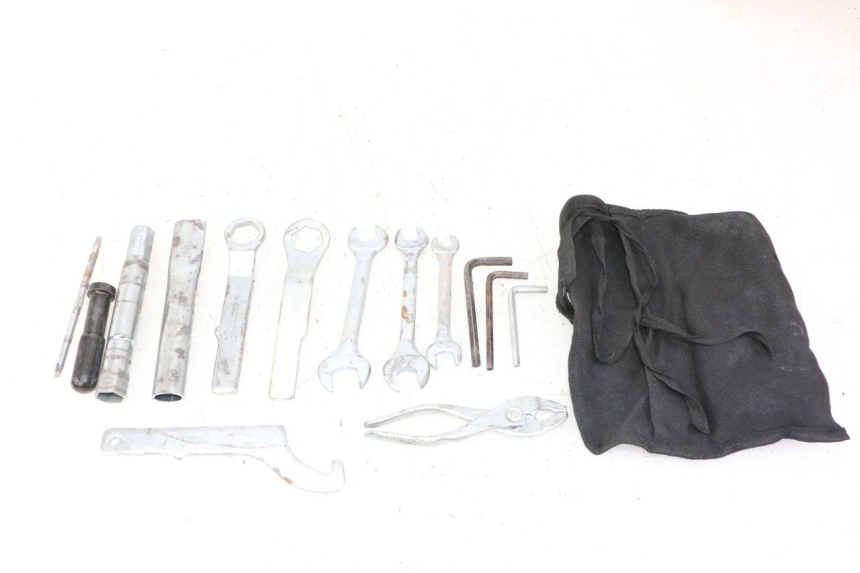 photo de WERKZEUG YAMAHA XJ6 ABS 600 (2008 - 2016)