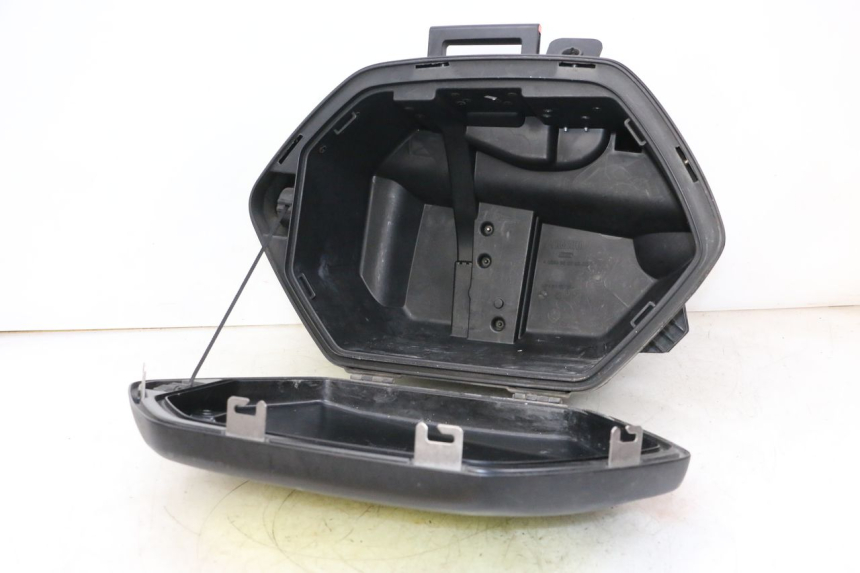 photo de KOFFERTRÄGER RECHT YAMAHA FJR ABS 1300 (2006 - 2012) - Technische Nahaufnahme