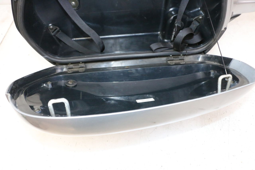 photo de KOFFERTRÄGER RECHT HONDA NTV DEAUVILLE 650 (2001 - 2006)