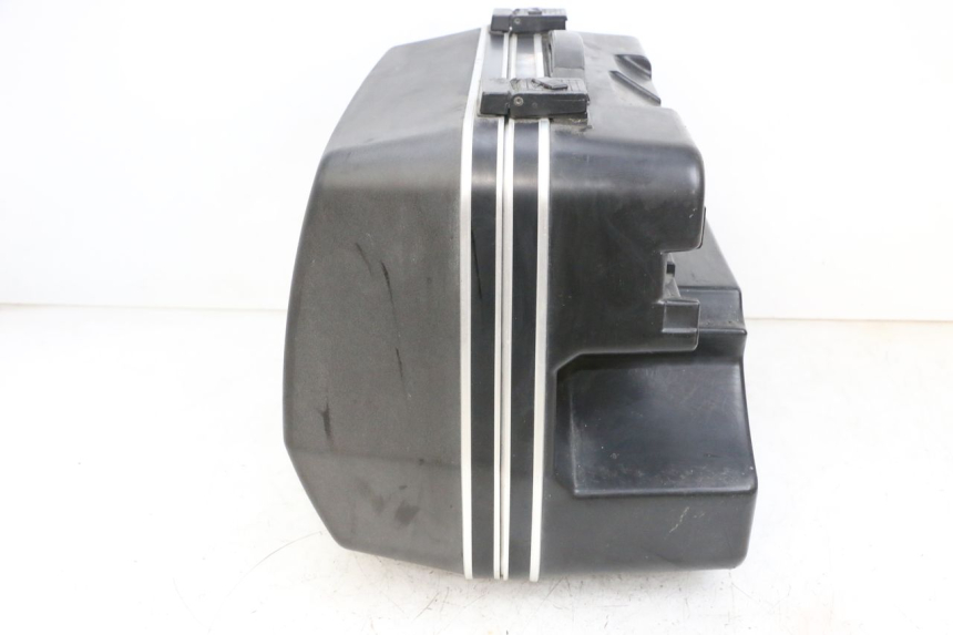 photo de KOFFERTRÄGER LINK KAWASAKI GTR 1000 (1994 - 2004) - Fokus auf die Struktur