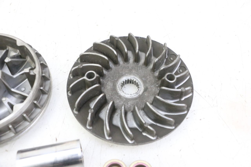 photo de VARIATOR QUADRO 4 4D 350 (2015 - 2018)