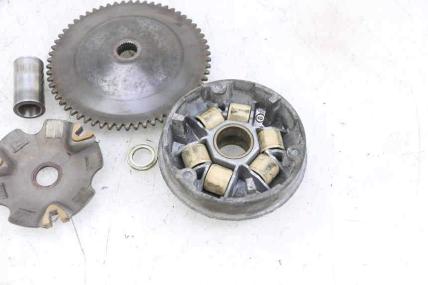 photo de VARIOMETER PEUGEOT KISBEE 4T 50 (2010 - 2017) - Zoom auf Gebrauchszustand