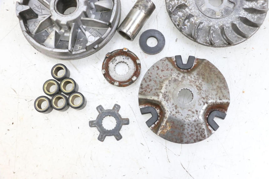 photo de VARIOMATIK YAMAHA NEO'S NEOS 2T 50 (1998 - 2007) - Zoom auf Komponenten