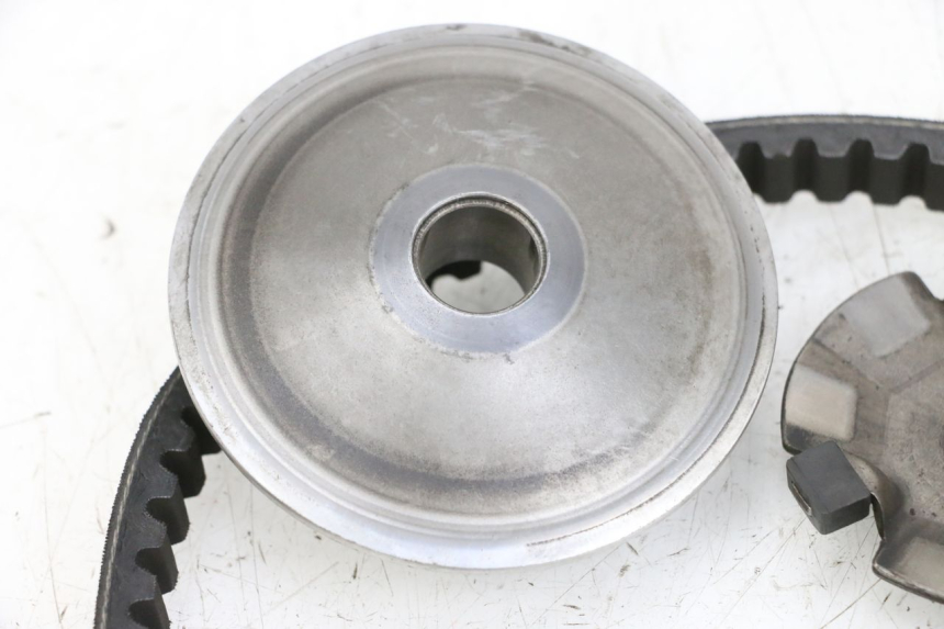 photo de VARIOMATIK SYM ORBIT III 3 4T 50 (2021 - 2025) - Oberflächenzustand und Material