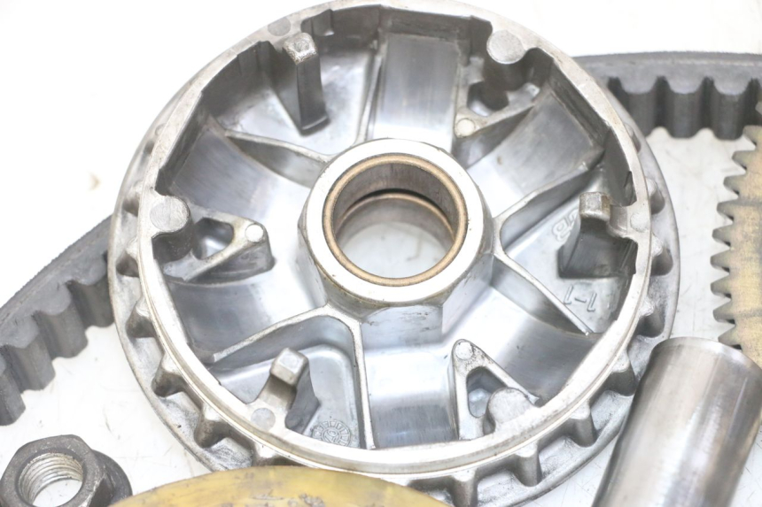 photo de VARIOMATIK PEUGEOT SATELIS COMPRESSOR K15 125 (2006 - 2009)