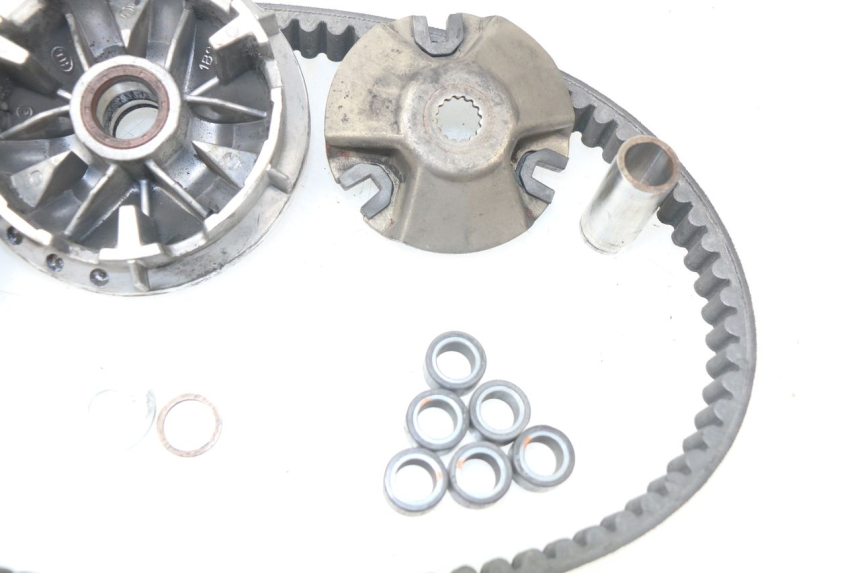 photo de VARIOMATIK YAMAHA XMAX X-MAX ABS 125 (2014 - 2016) - Details der Befestigungspunkte