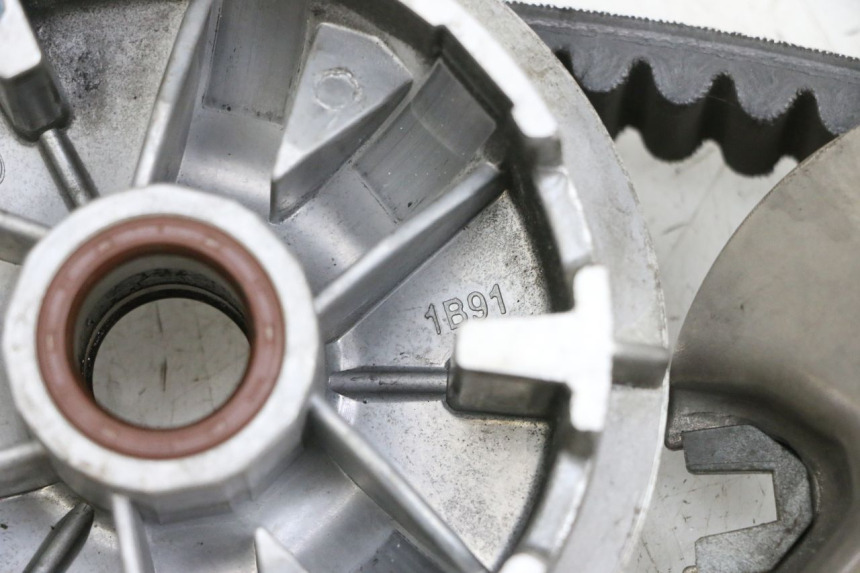 photo de VARIOMETER YAMAHA XMAX X-MAX 125 (2006 - 2009) - Zoom auf Komponenten