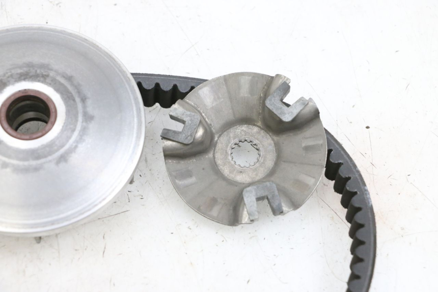 photo de VARIOMETER YAMAHA XMAX X-MAX 125 (2006 - 2009) - Details der Befestigungspunkte