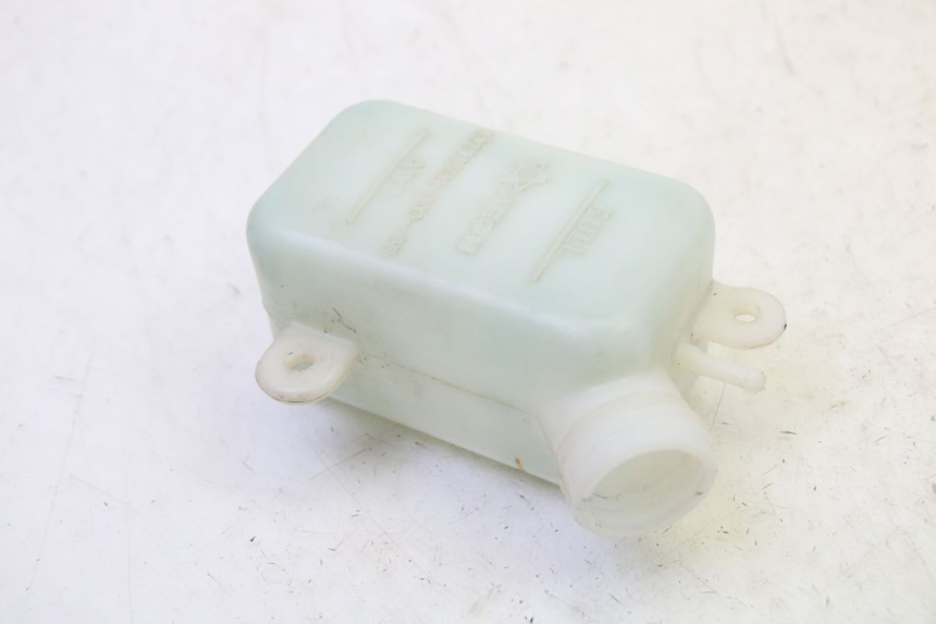 photo de KÜHLWASSERBEHÄLTER QUADRO 4 4D 350 (2015 - 2018)