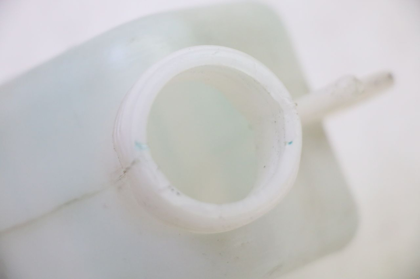 photo de KÜHLWASSERBEHÄLTER QUADRO 4 4D 350 (2015 - 2018)