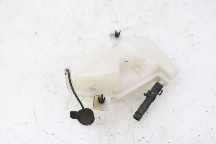 photo de KÜHLWASSERBEHÄLTER BMW G310 R 310 (2016 - 2020)